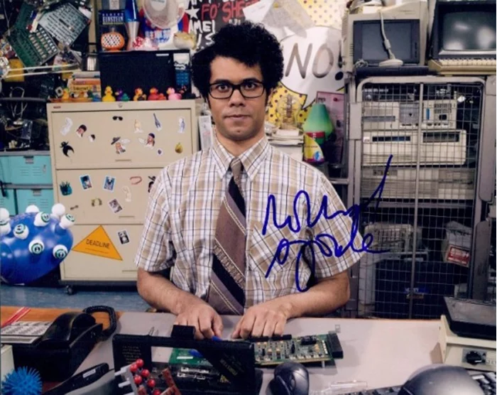 Richard Ayoade autograph