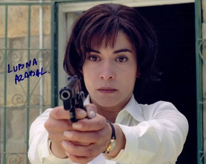 Lubna Azabal autograph