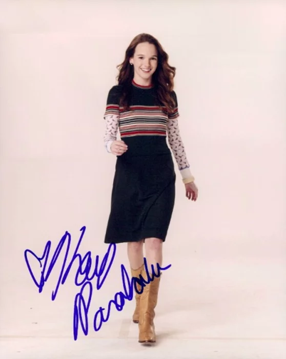 Kay Panabaker autograph