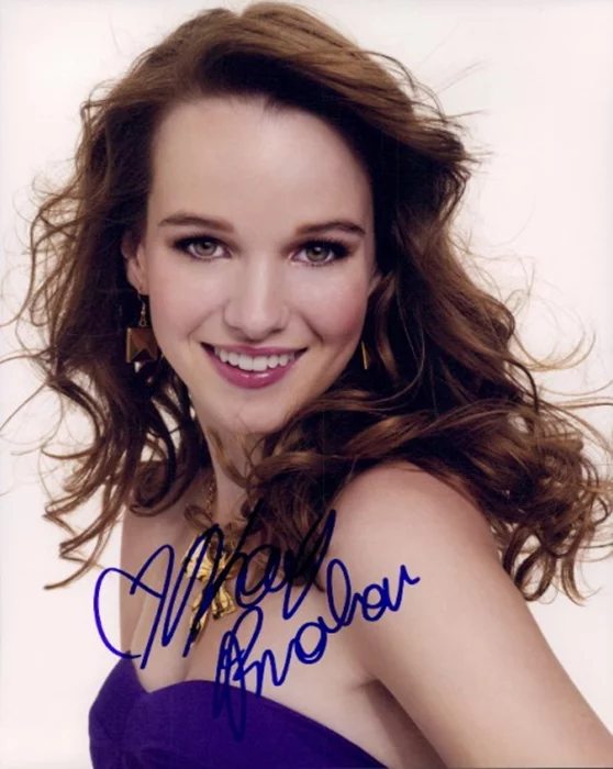 Kay Panabaker autograph