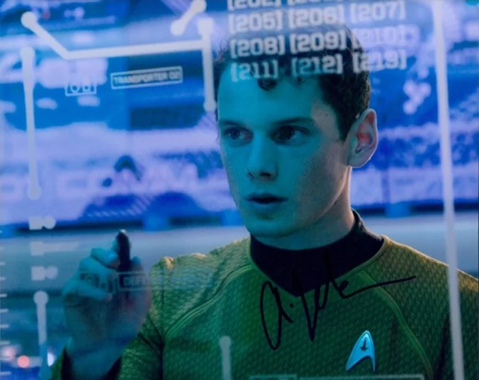 Anton Yelchin autograph