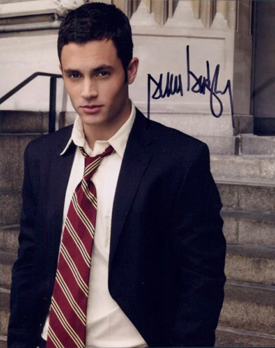 Penn Badgley autograph