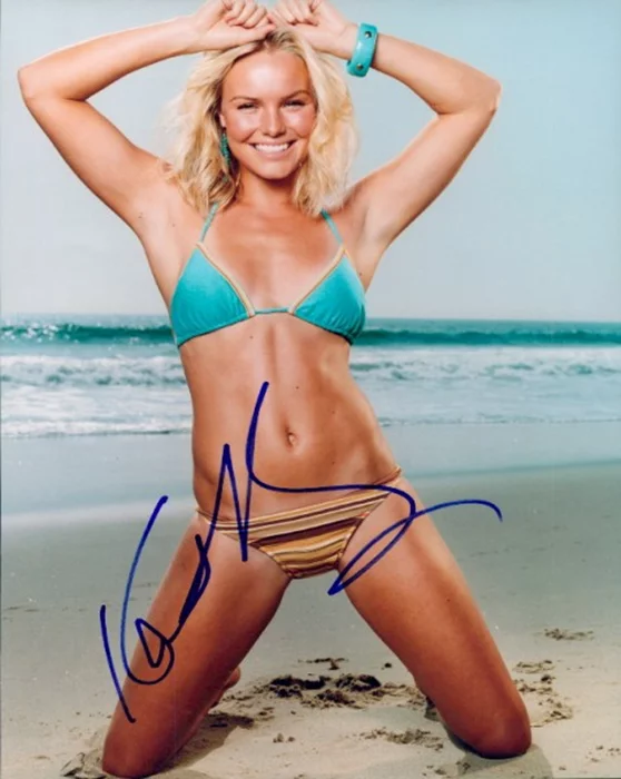 Kate Bosworth autograph