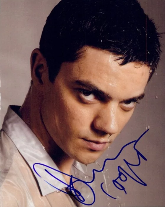 Dominic Cooper autograph