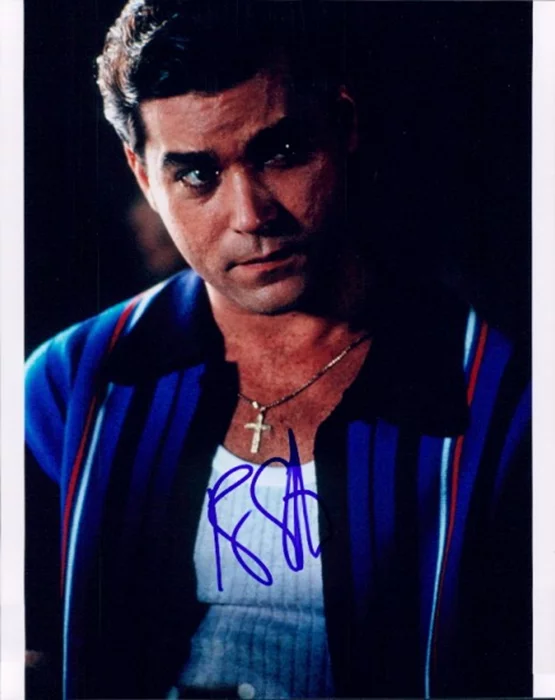 Ray Liotta autograph