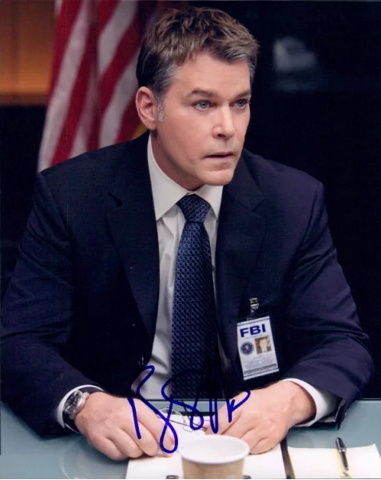 Ray Liotta autograph