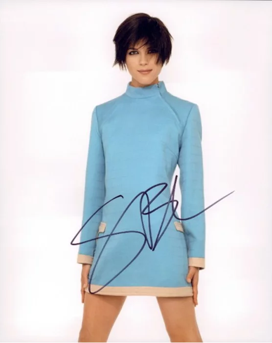 Selma Blair autograph