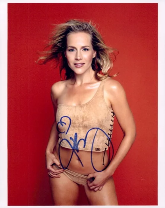 Julie Benz autograph