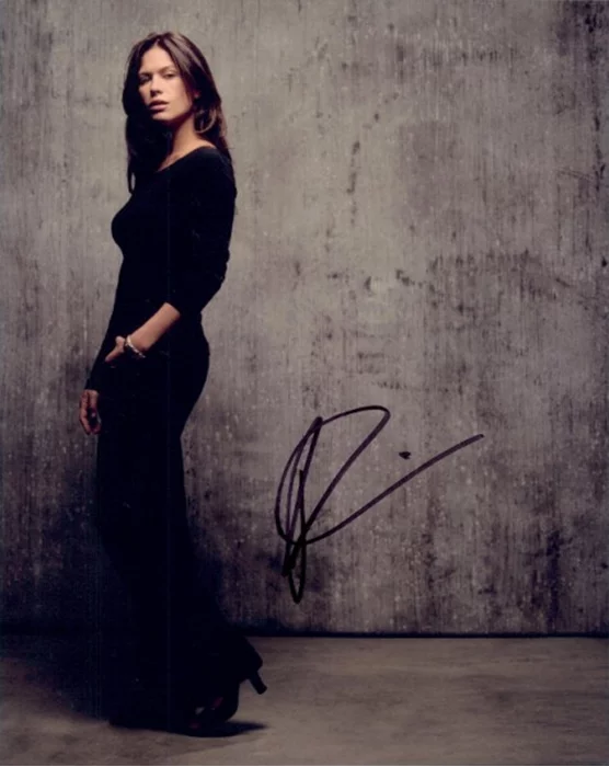 Rhona Mitra autograph