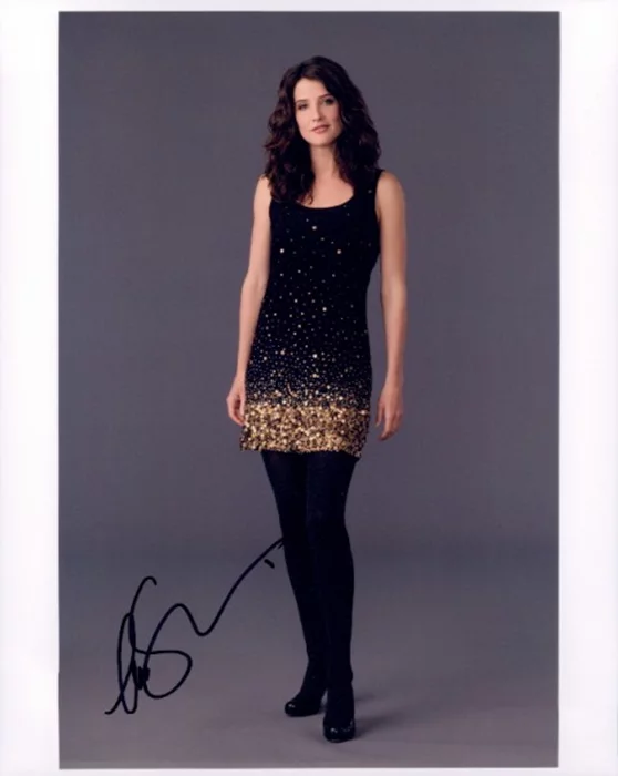 Cobie Smulders autograph