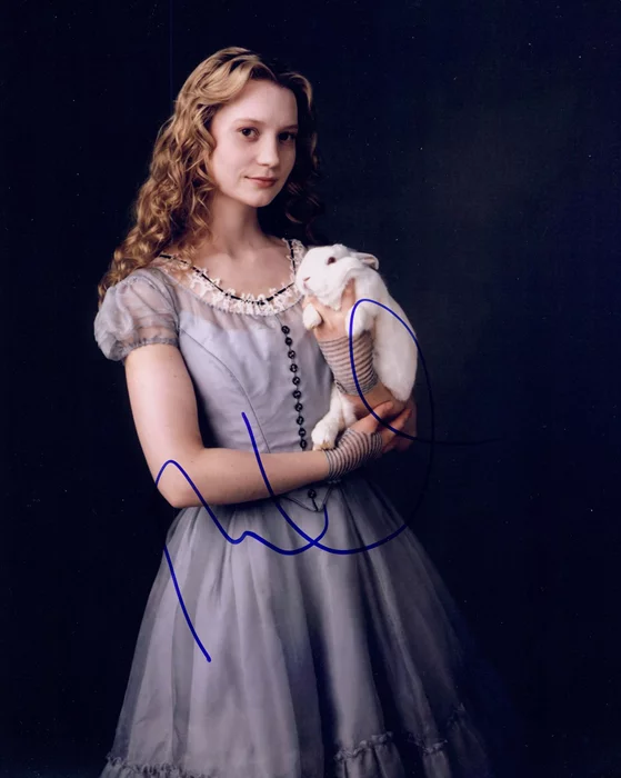 Mia Wasikowska autograph