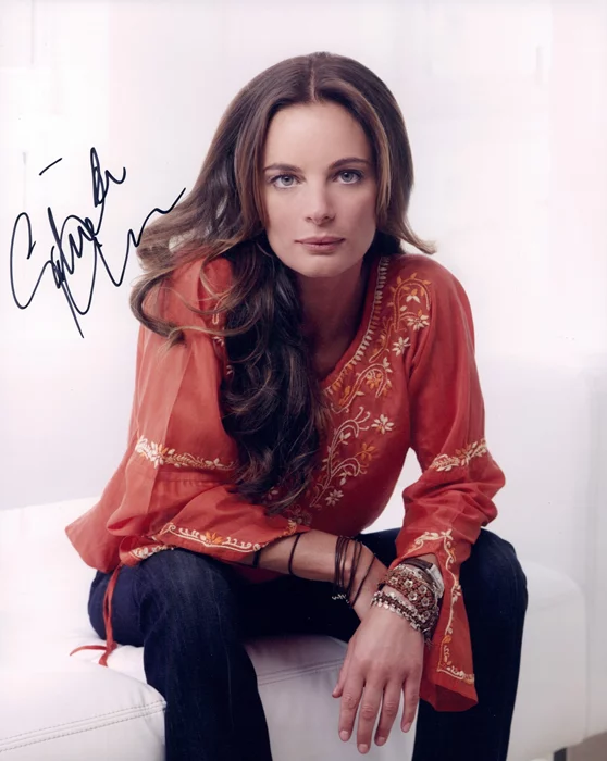 Gabrielle Anwar autograph
