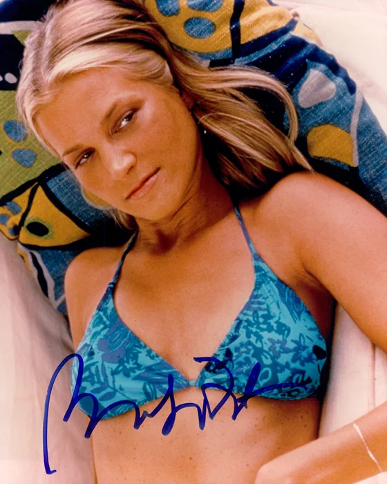 Bridget Fonda autograph