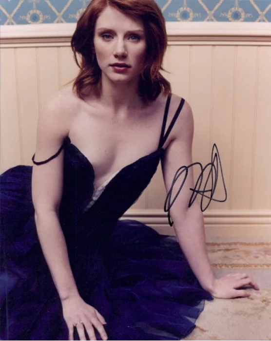 Bryce Dallas Howard autograph