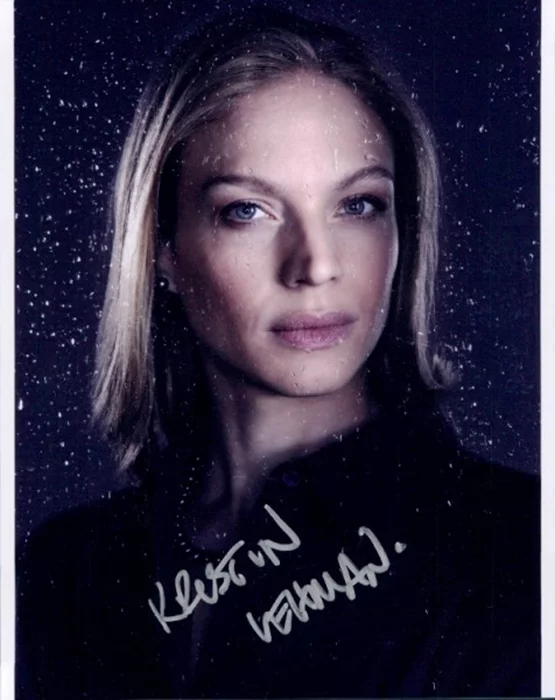 Kristin Lehman autograph