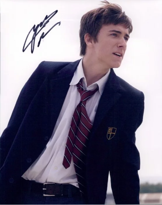Reece Thompson autograph