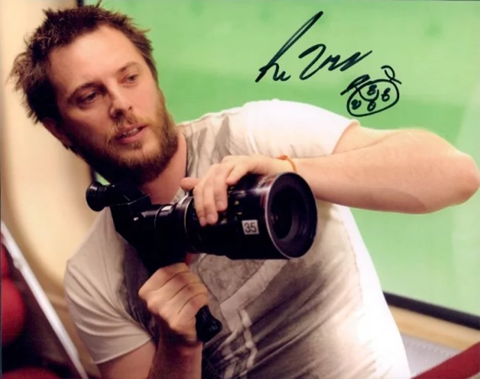 Duncan Jones autograph