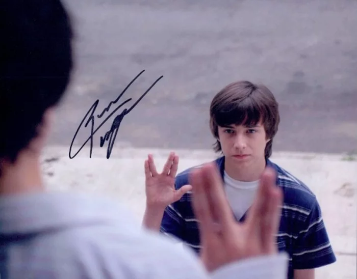 Reece Thompson autograph