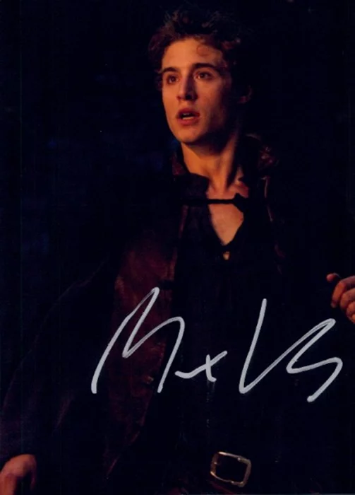 Max Irons autograph