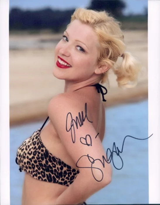 Jessica Kiper autograph