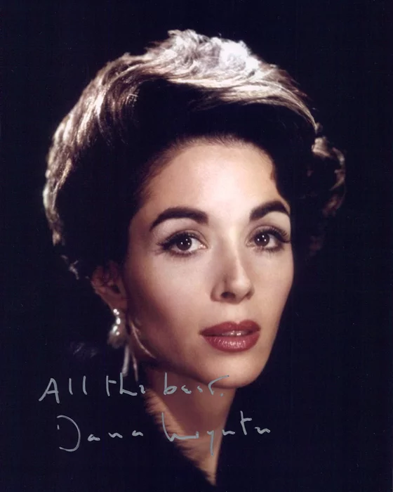 Dana Wynter autograph