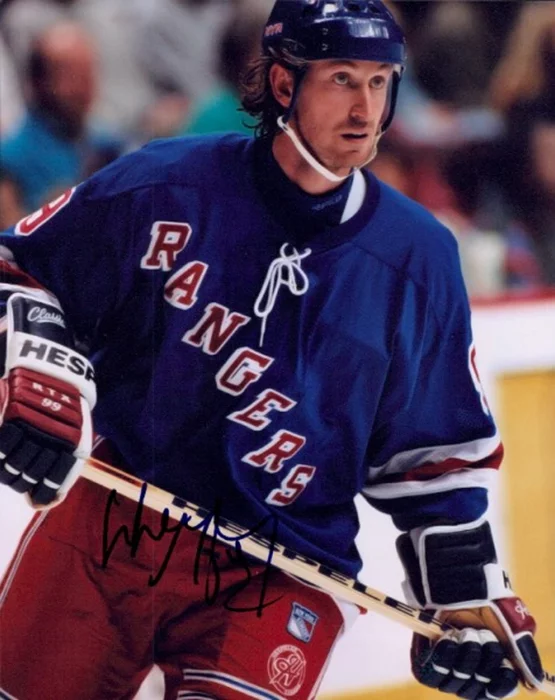 Wayne Gretzky autograph