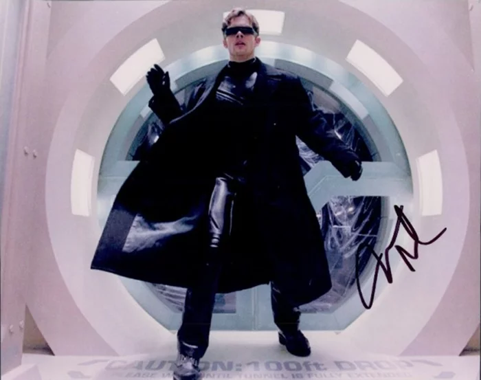 James Marsden autograph
