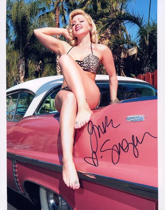 Jessica Kiper autograph