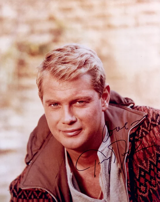 Troy Donahue autograph