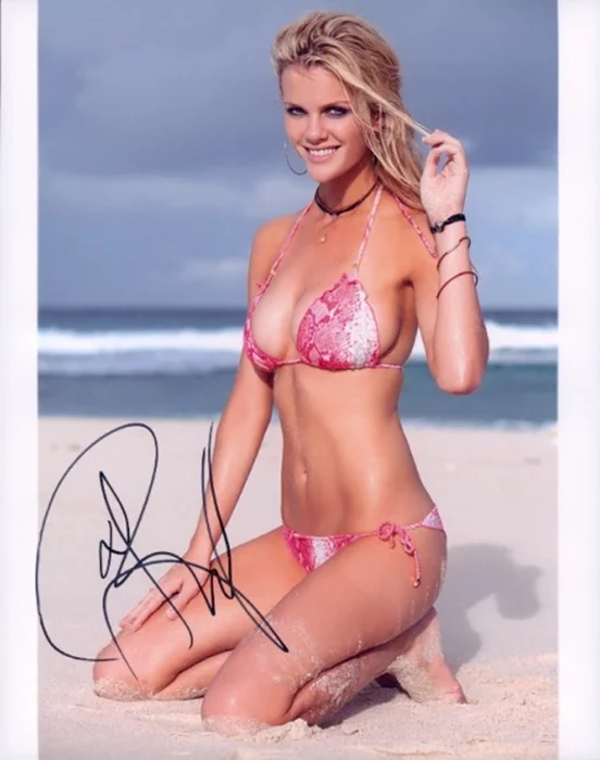 Brooklyn Decker autograph