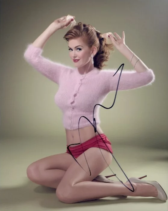 Isla Fisher autograph
