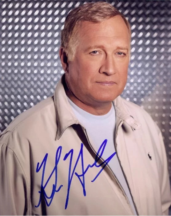 Ken Howard autograph