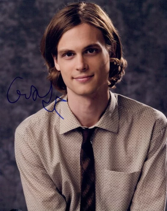 Matthew Gray Gubler autograph
