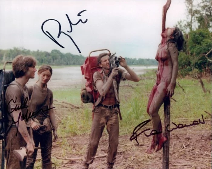 Cannibal Holocaust autograph