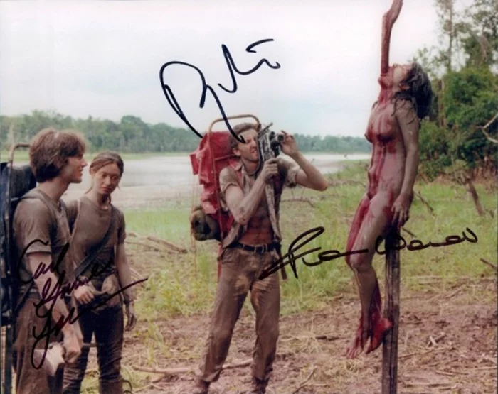 Cannibal Holocaust autograph