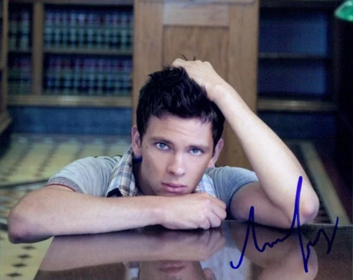 Devon Graye autograph