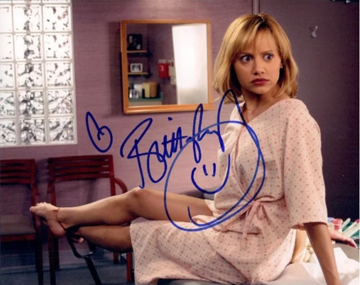 Brittany Murphy autograph
