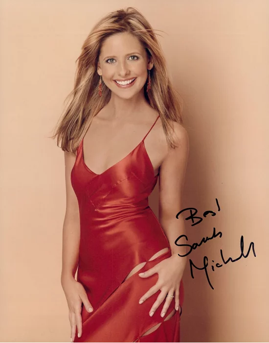 Sarah Michelle Gellar autograph