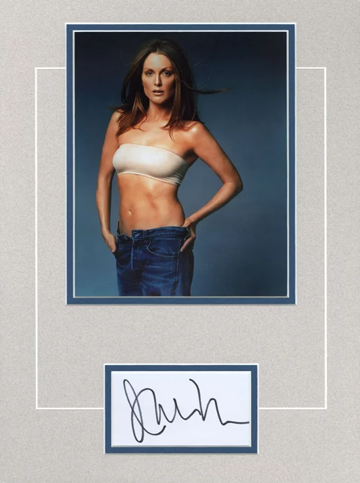 Julianne Moore autograph
