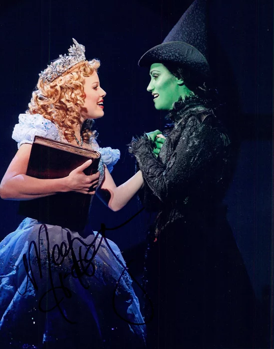 Megan Hilty autograph