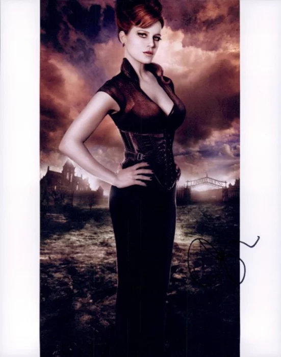 Carla Gugino autograph