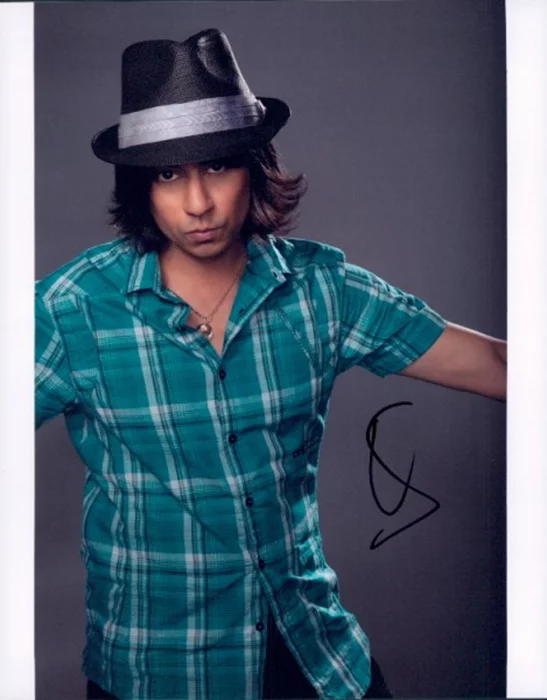 Vik Sahay autograph