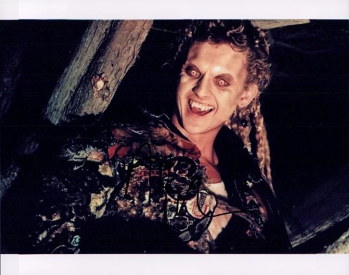 Alex Winter autograph