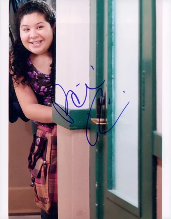 Raini  Rodriguez autograph