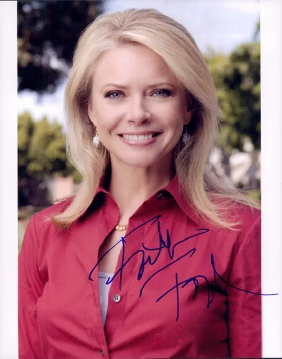 Faith Ford autograph