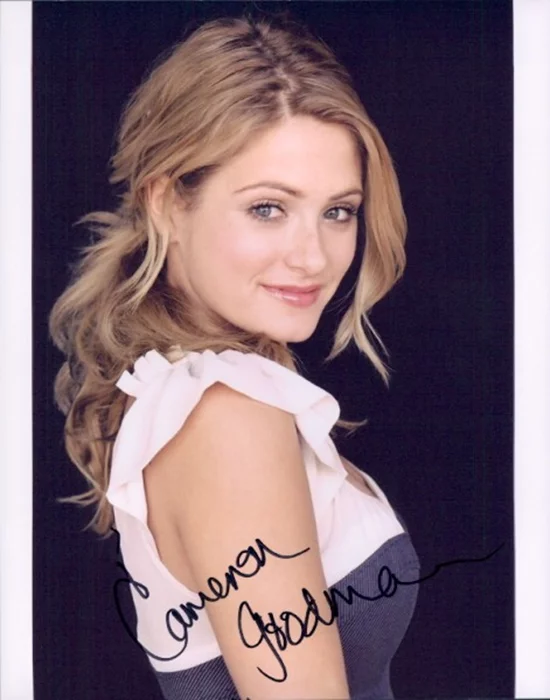 Cameron Goodman autograph