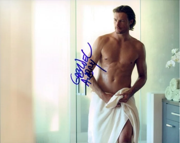 Gabriel Aubry autograph