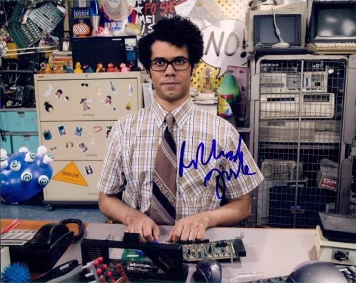 Richard Ayoade autograph