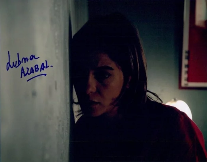 Lubna Azabal autograph
