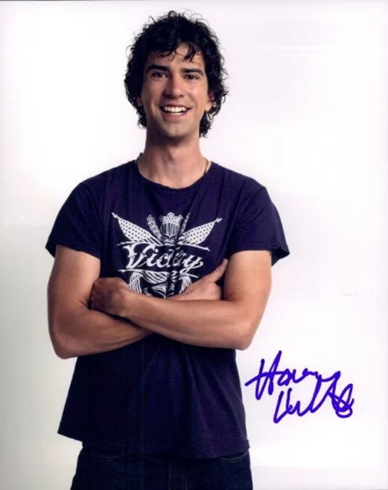 Hamish Linklater autograph